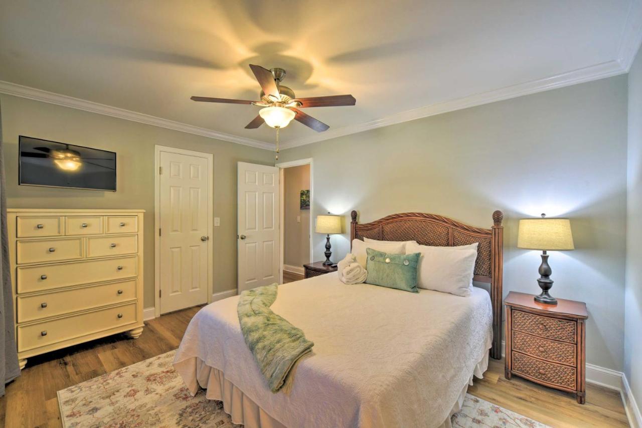 Charming House With Patio, 3 Half Mi To Beach! Charleston Esterno foto
