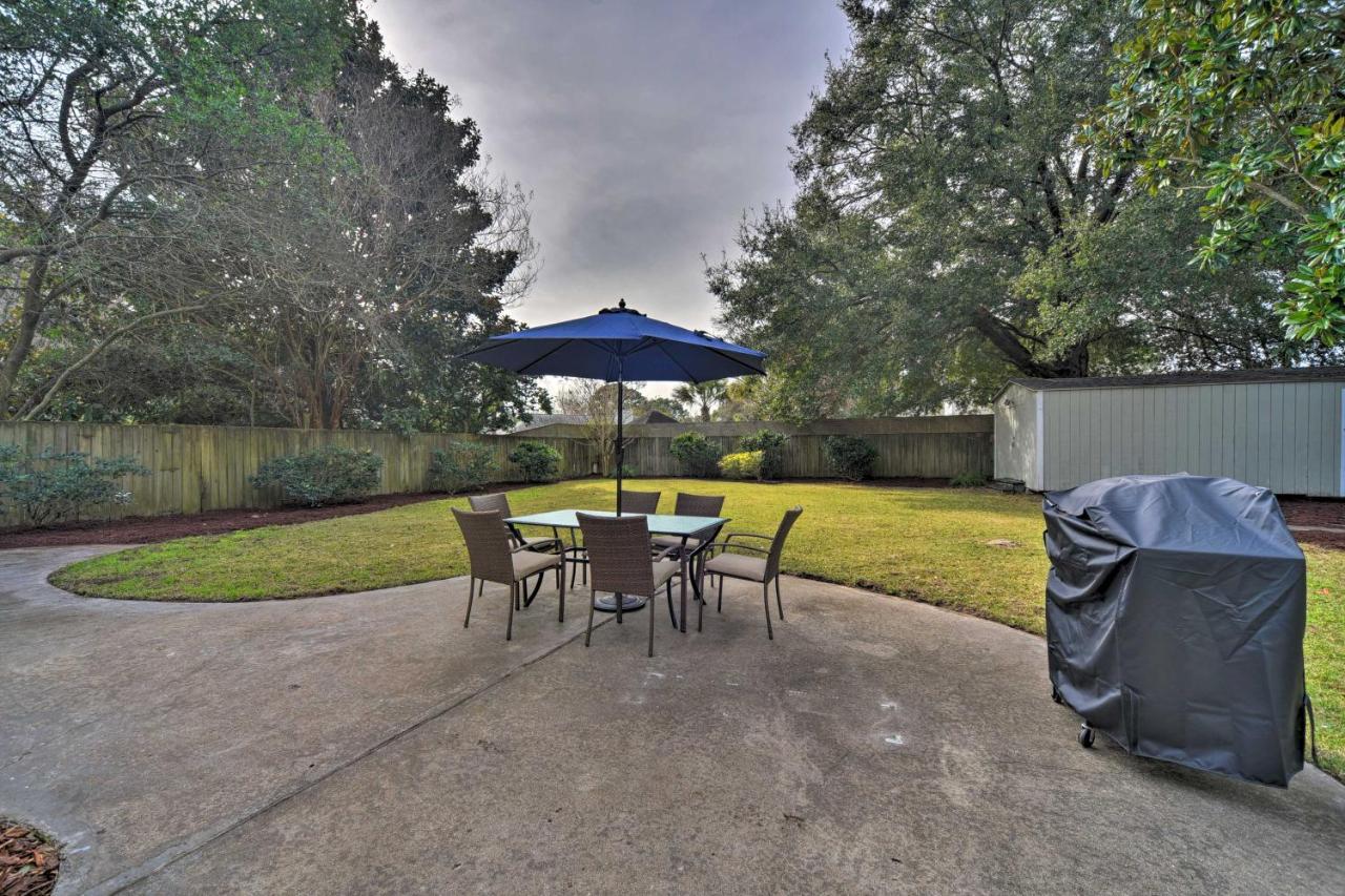 Charming House With Patio, 3 Half Mi To Beach! Charleston Esterno foto